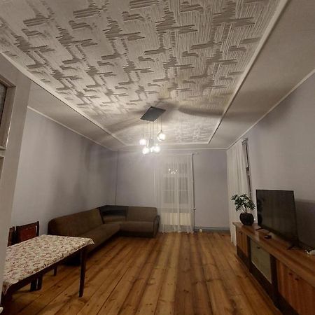 Pils Ielas Apartamenti Кандава Екстер'єр фото